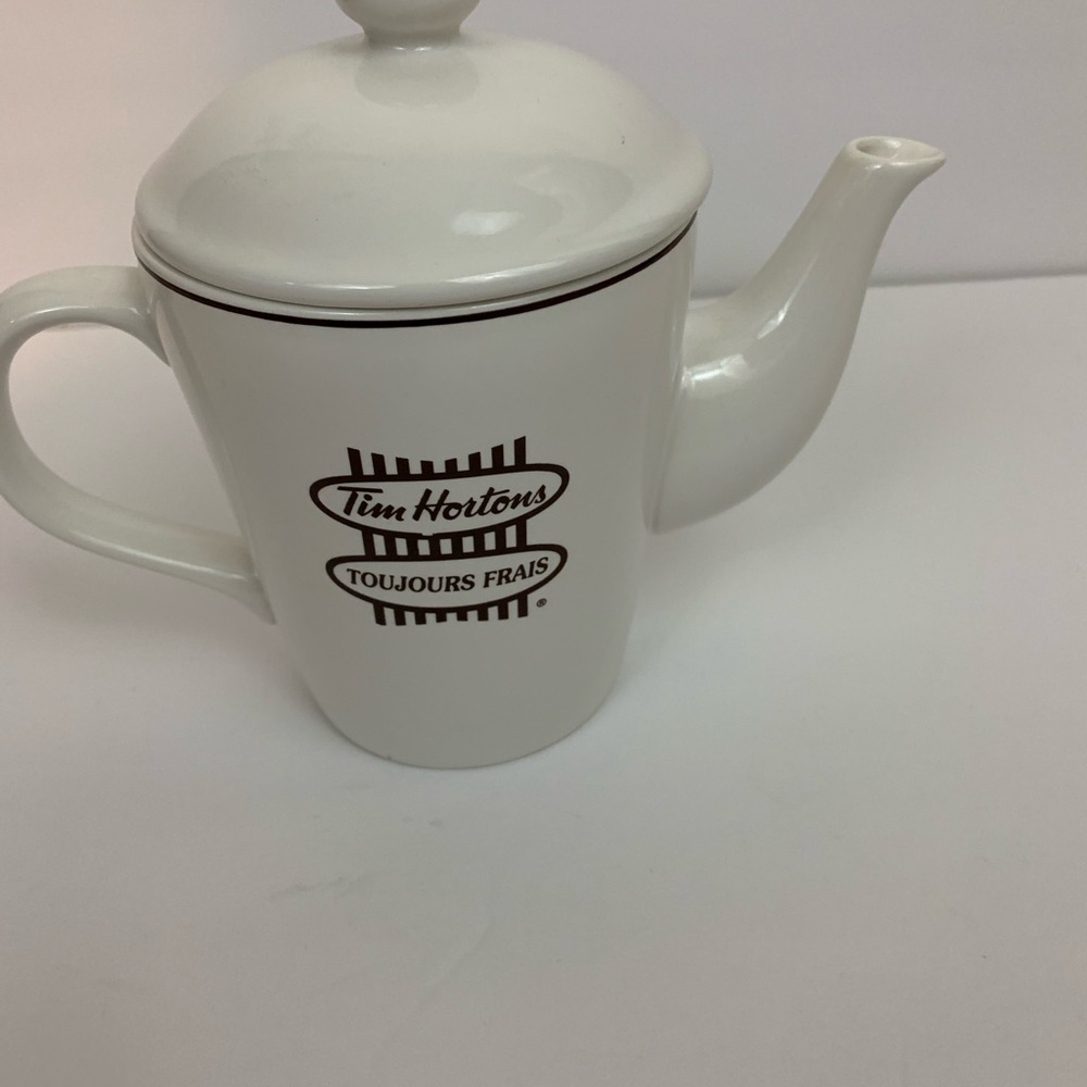 Tim Horton's Tea Pot - Picture 5 of 5